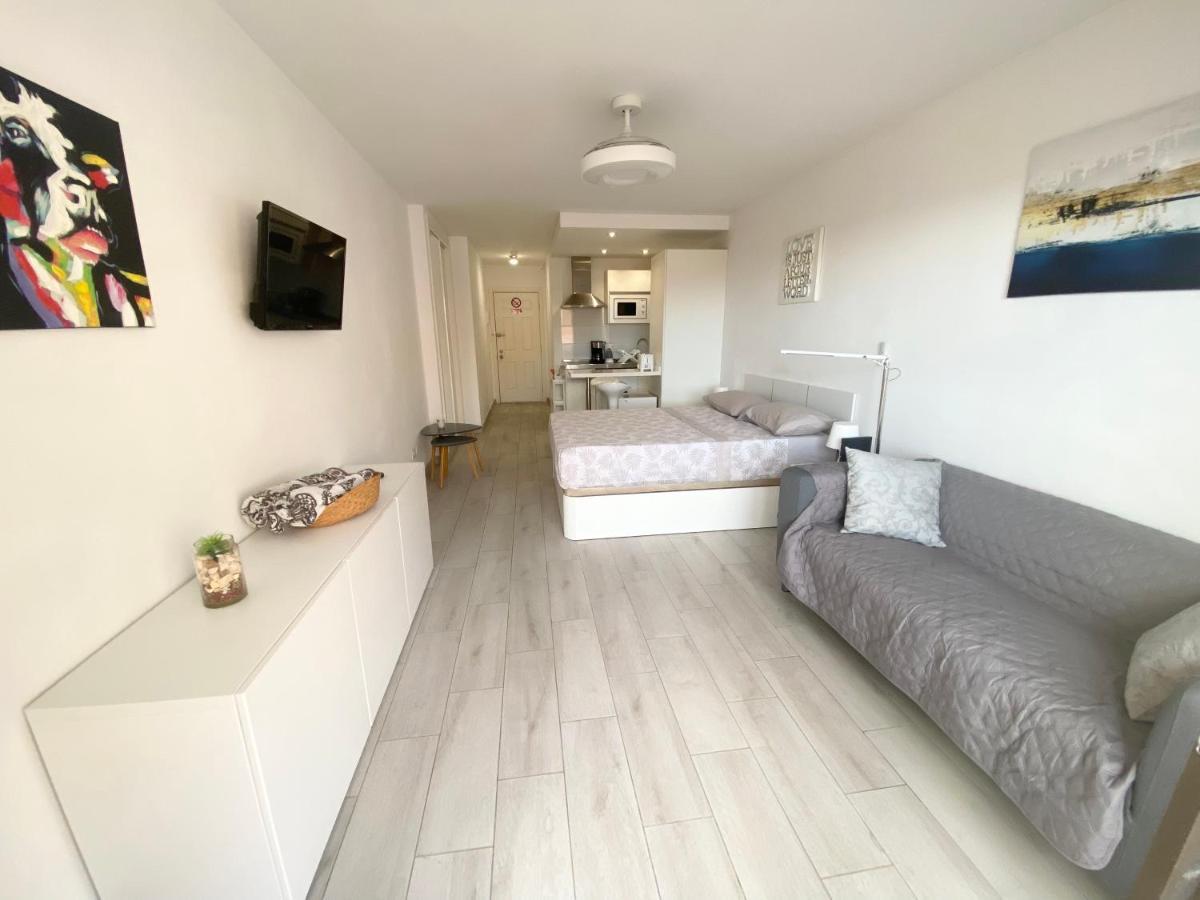 Top Floor, Panoramic Studio, Heated Pool Los Cristianos  Exterior photo